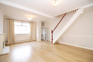 Lounge/Diner- click for photo gallery